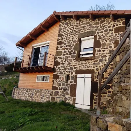 Maison Vigneronne Climatisee Polignac (Haute-Loire)